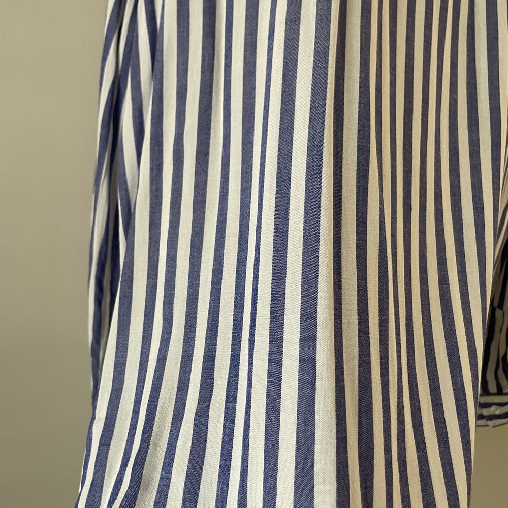 Philosophy Blouse, Size XL - Picture 5 of 6